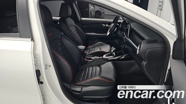 Kia K3 2024 — photo 16