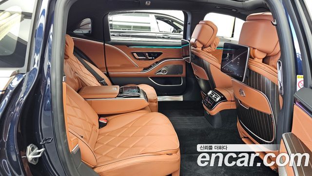 Mercedes-Benz S-Class 2022 — photo 12