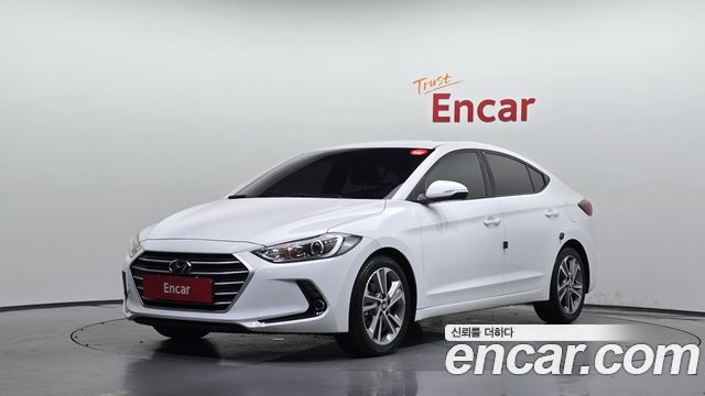 Hyundai AVANTE 2018 — photo 1