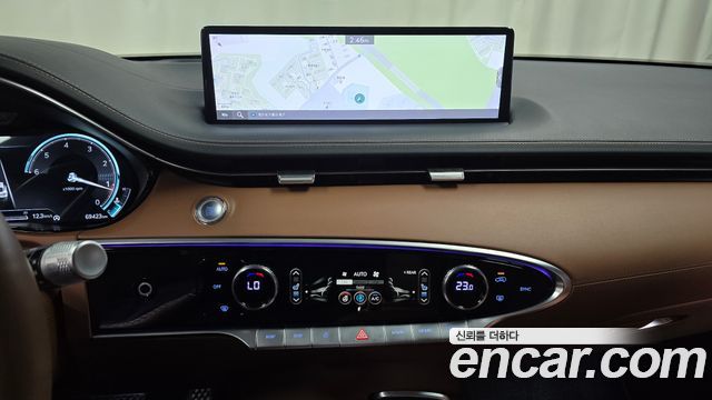 Genesis GV70 2021 — photo 19