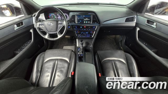 Hyundai Sonata 2016 — photo 10