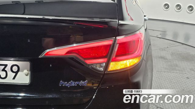 Hyundai Sonata 2016 — photo 9