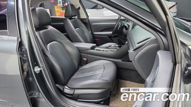 Hyundai Sonata 2020 — photo 16