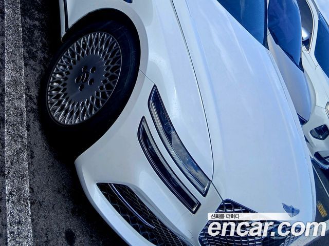 Genesis G80 2022 — photo 5