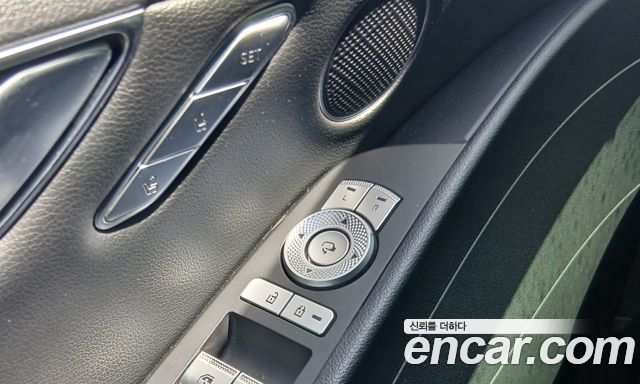 Genesis G80 2022 — photo 9