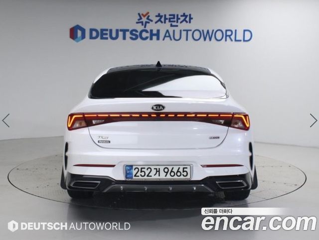 Kia K5 2021 — photo 4