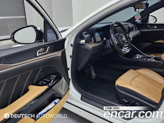 Kia K5 2021 — photo 11