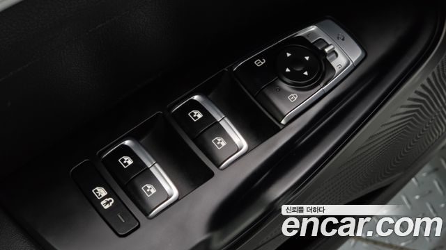 Kia K5 2023 — photo 15