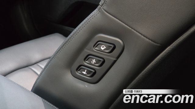 Kia K5 2023 — photo 20