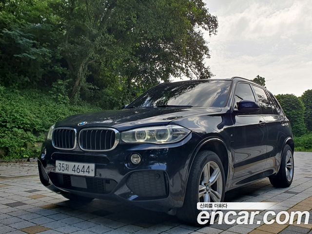 BMW X5 2018 — photo 1