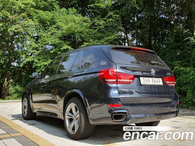 BMW X5 2018 — photo 2