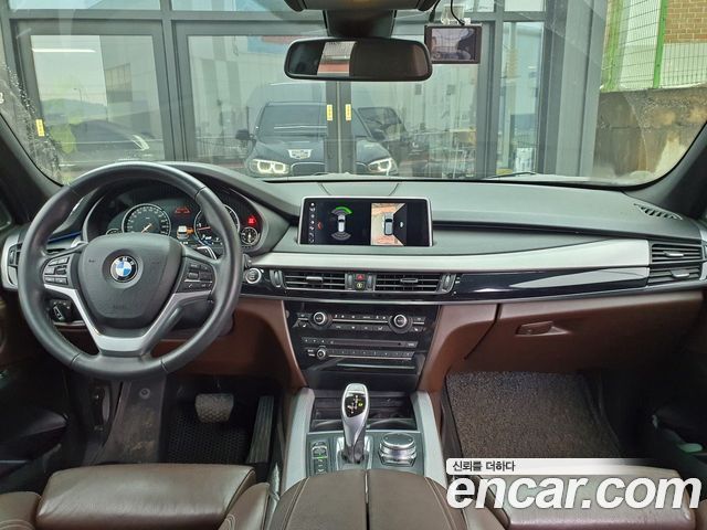 BMW X5 2018 — photo 5