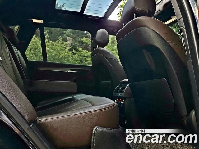BMW X5 2018 — photo 7