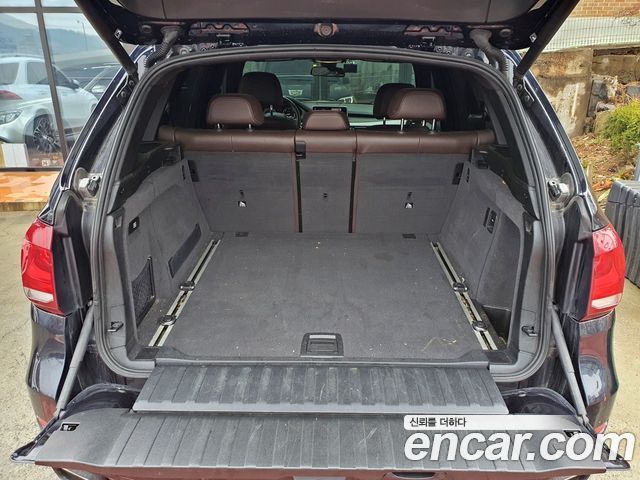 BMW X5 2018 — photo 12