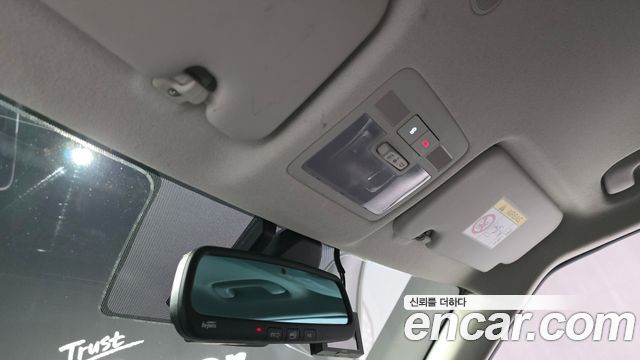 Hyundai Venue 2021 — photo 30