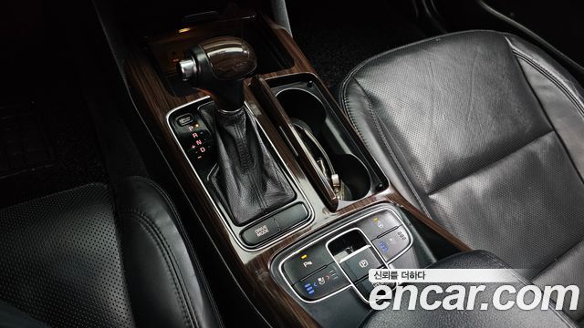 Kia K7 2015 — photo 12