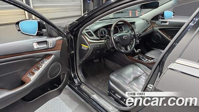 Kia K7 2015 — photo 13