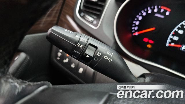 Kia K7 2015 — photo 26
