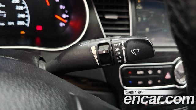 Kia K7 2015 — photo 27