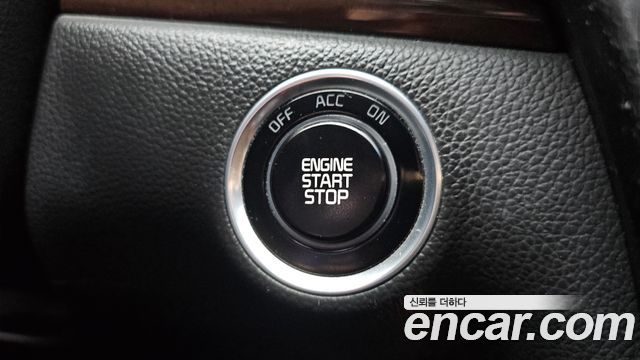 Kia K7 2015 — photo 29
