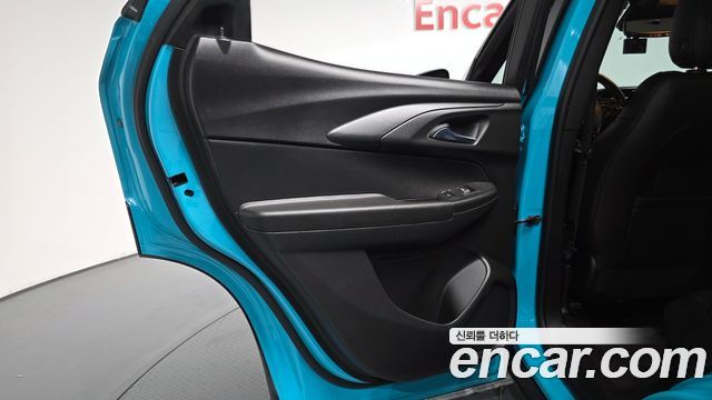 Chevrolet Korea Trailblazer 2021 — photo 15