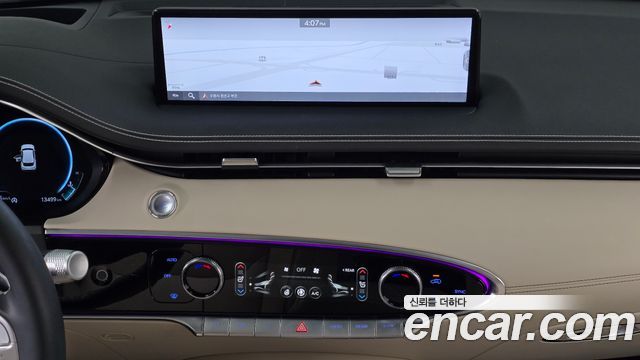 Genesis GV70 2023 — photo 18