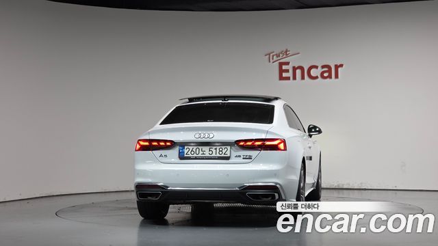 Audi A5 2022 — photo 4