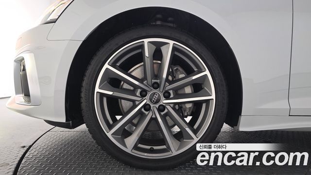 Audi A5 2022 — photo 5
