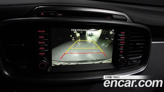 Kia Sorento 2017 — photo 15