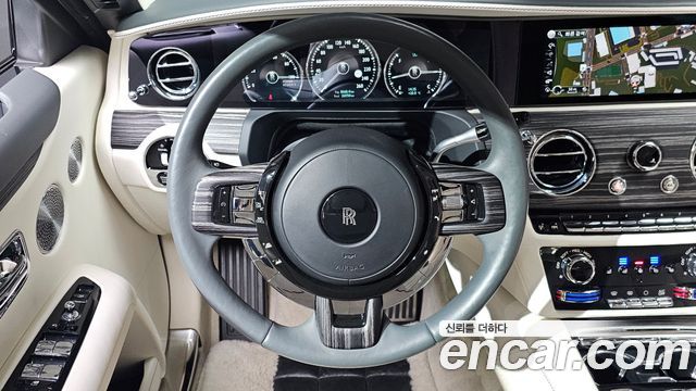 Rolls-Royce Ghost 2021 — photo 14