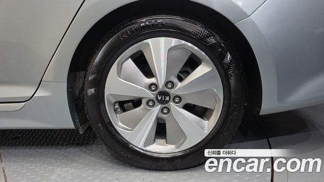 Kia K5 2015 — photo 7