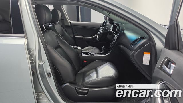 Kia K5 2015 — photo 16
