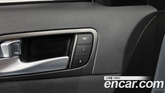 Kia K5 2015 — photo 32