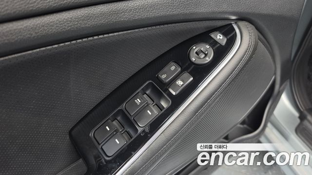 Kia K5 2015 — photo 37