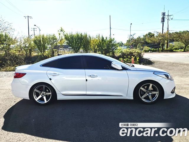 Hyundai Grandeur 2016 — photo 3
