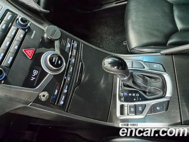 Hyundai Grandeur 2016 — photo 9