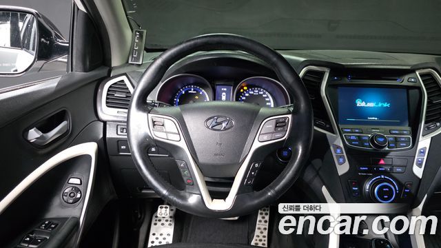 Hyundai Santafe 2014 — photo 19