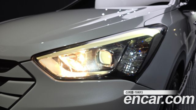 Hyundai Santafe 2014 — photo 8