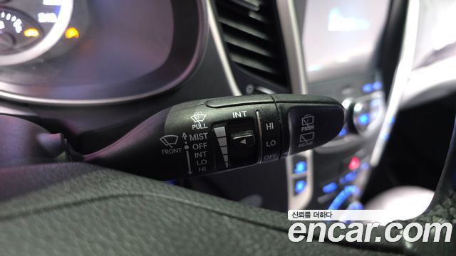 Hyundai Santafe 2014 — photo 28