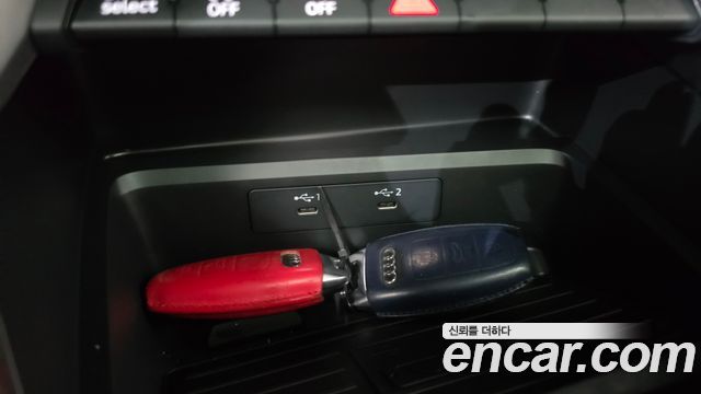 Audi A3 2023 — photo 18