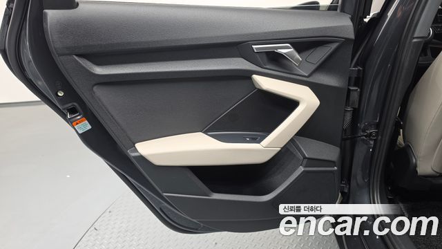 Audi A3 2023 — photo 15