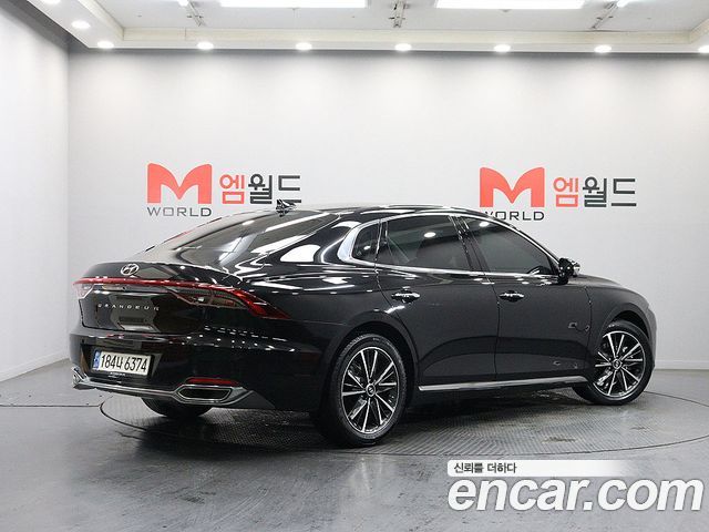 Hyundai Grandeur 2022 — photo 3