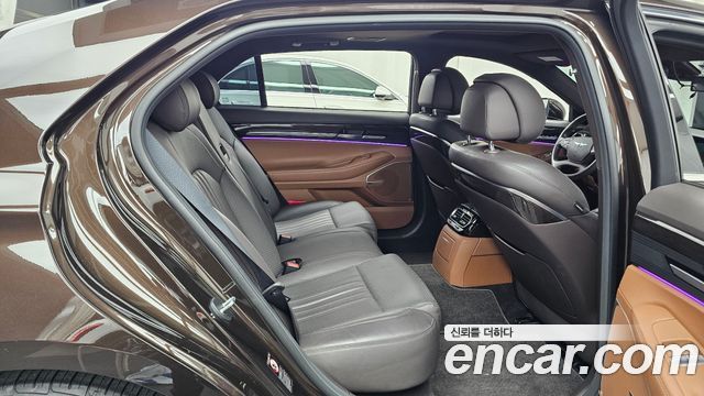 Genesis G90 2019 — photo 12