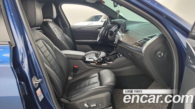BMW X4 2023 — photo 16
