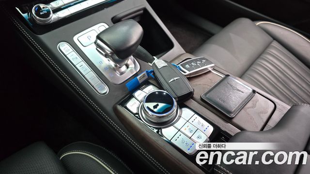 Genesis G90 2021 — photo 9