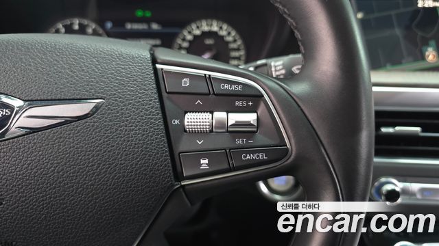 Genesis G90 2021 — photo 15