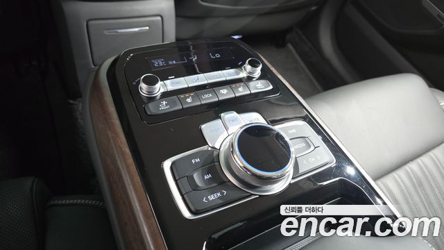 Genesis G90 2021 — photo 18
