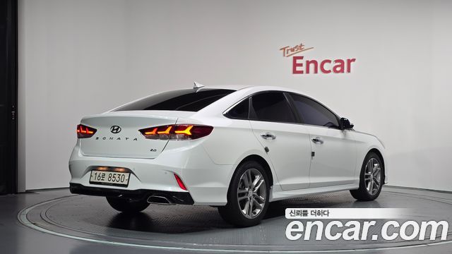 Hyundai Sonata 2018 — photo 2