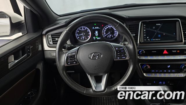 Hyundai Sonata 2018 — photo 13