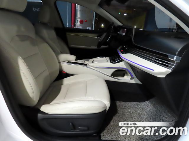 Hyundai Grandeur 2023 — photo 8